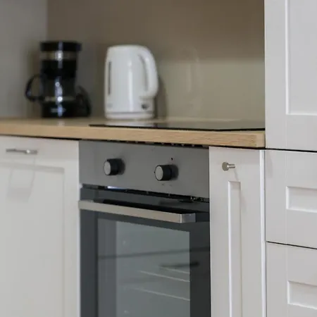 Czarnieckiego With Balcony By Renters